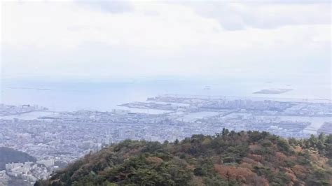 【秋のおすすめ登山】六甲山で紅葉を楽しむ登山ルートを難易度別に紹介｜ルート紹介から探す｜登山・トレラン・山スキーマガジン「山旅旅」