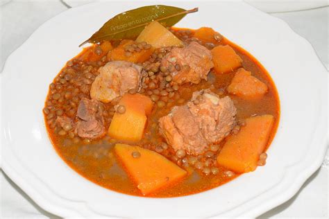 Lentejas Con Costillas Y Calabaza Guiso Tradicional Antojo En Tu Cocina