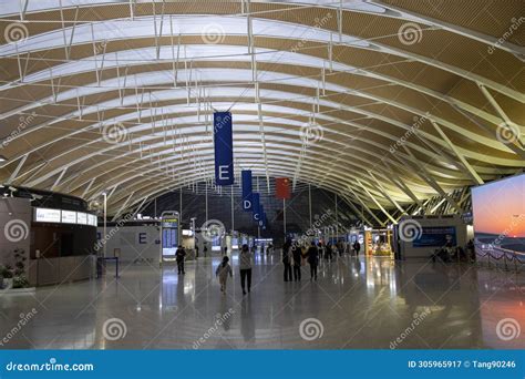 Interior Structure Of Shanghai Pudong Airport Editorial Photography