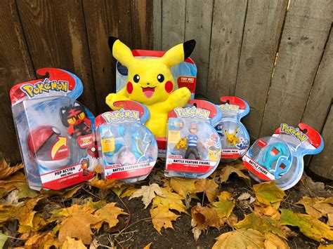 Pokemon Toys! Figurines and an interactive plush Pikachu! – Dream Team ...