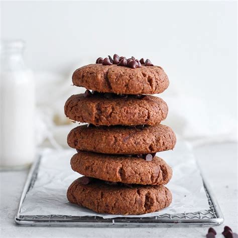 Chocolate Protein Cookies (10g protein per cookie!) - Fit Foodie Finds
