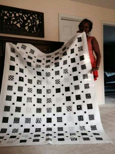 200 Quilts Black And White Ideas In 2021 Quilts Black And White Quilts Quilt Patterns