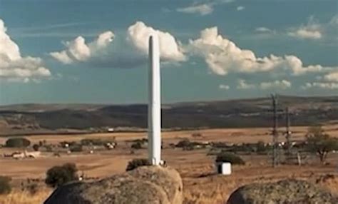 Bladeless Wind Turbine Vibrates To Generate Power Wordlesstech