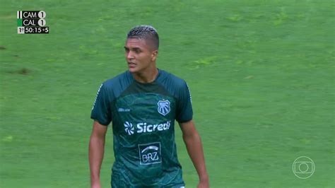 Aos Min Do Tempo Cobran A De Falta Para Fora De Jo O Vitor Do