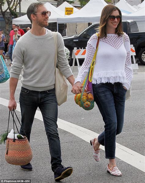 Anne Hathaway Celebrates Her First Mothers Day With Baby Jonathan And