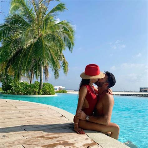 Nabilla Aux Maldives Ultra Sexy En Bikini Elle