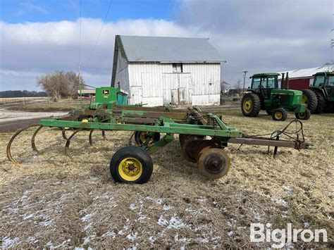 John Deere 712 Chisel Plow Bigiron Auctions