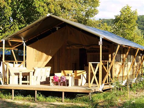 Lodge Safari Cosycamp Tente Lodge En Auvergne Auvergne Rh Ne Alpes