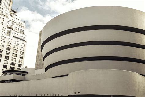 The Guggenheim Museum In New York By Frank Lloyd Wright