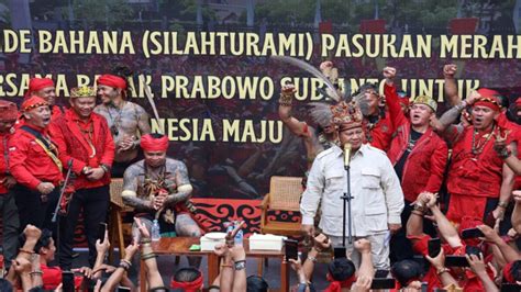 Panglima Jilah Minta Ke Prabowo Agar Anak Suku Dayak Dipermudah Masuk