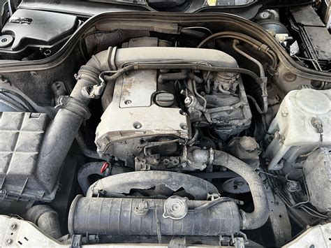Mercedes Benz C Class W202 Service Manual 4