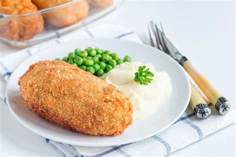 Легкие и сочные рыбные биточки | SimpleSlim