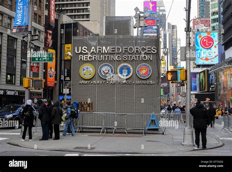 U S Armed Forces Recruiting Station Times Square New York City New