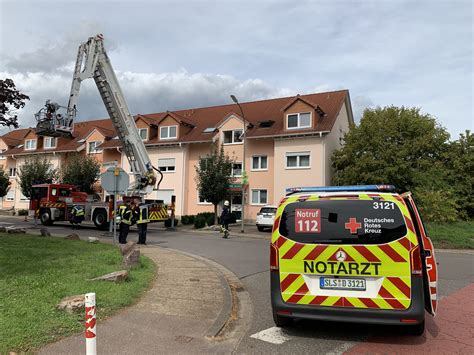 Unterstützung Rettungsdienst DLK Einsatz Freiwillige Feuerwehr