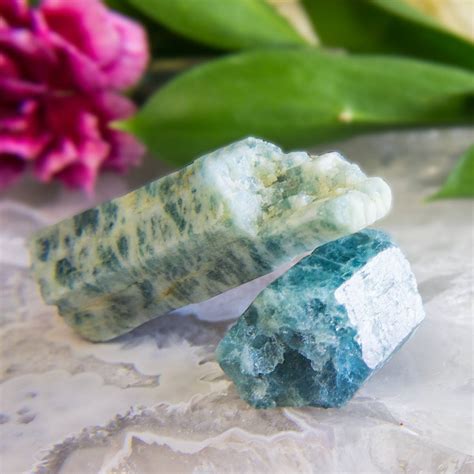 Aquamarine Guide Properties And Meaning Sage Goddess