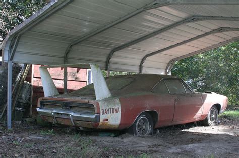 Barn Find Dodge Daytona Charger Discovered In Alabama Hot Rod