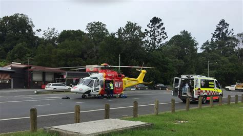 Driver Trapped After Crashing Vehicle Into Tree Daily Telegraph