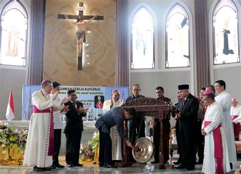 Album Pemberkatan Katedral St Maria Penolong Abadi Samarinda Sesawi Net