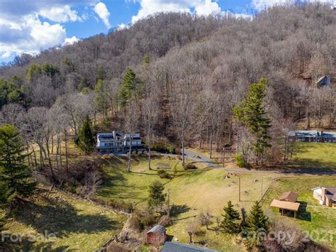 343 Mountain View Rd, Burnsville, NC 28714 - 3 Bed, 3 Bath Single ...