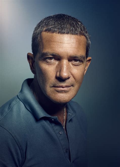 MundoCine On Twitter Antonio Banderas Y Rachel Zegler Se Unen Al