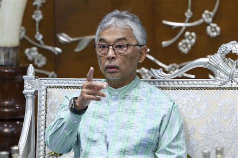 dont encroach  pahang land  sultan abdullah  star