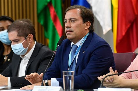 Funcion Rias Denunciam Presidente Da Caixa Por Ass Dio Sexual