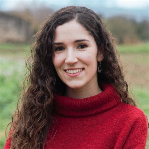 Olga Girona Graduada En Llengua I Literatura Catalana I Llengua I