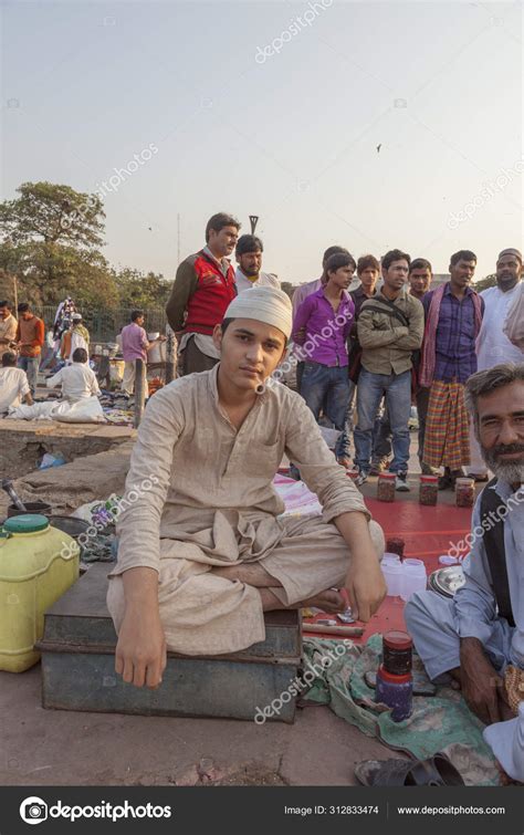 Portrait Of Male Hawker Selling Their Goods At Meena Bazaar Mar Stock