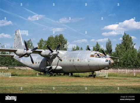 turboprop aircraft  engined turboprop transport aircraft designed