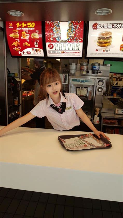 Taiwanese Mcdonalds Goddess Photos Is She Real