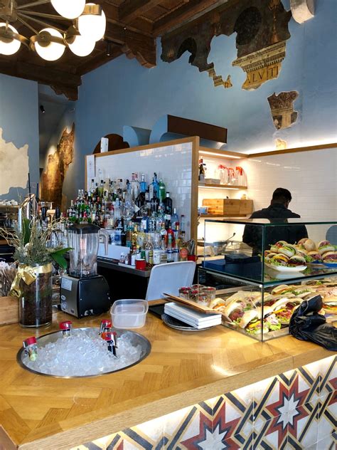 The 5 Essential Verona Bars | Pink Luggage Abroad