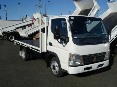 2006 MITSUBISHI FUSO CANTER FE73B 2 0 SWB 700 800 JTFD3360160 JUST