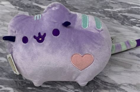 Pusheen Ungu Rare Toys And Collectibles Mainan Di Carousell