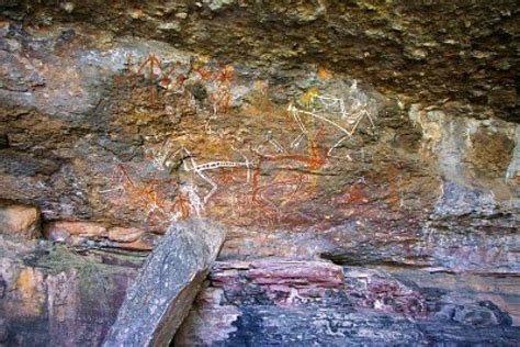 Ancient Aboriginal Paintings | High Resolution Pictures