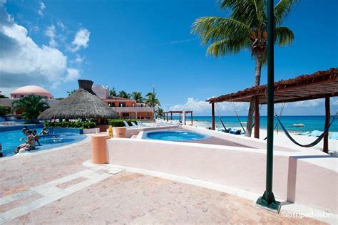 Cozumel, Mexico – Best Beachfront Resorts and Excursions