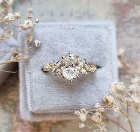 Pin By Ceyda On Home Decor Dream Engagement Rings Pretty Engagement