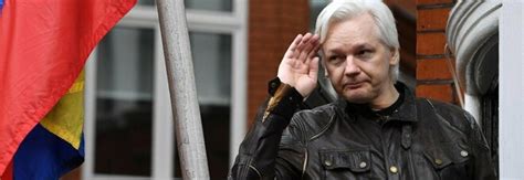 Wikileaks Assange Sar Estradato Negli Usa Arriva Ok Dalla Gran