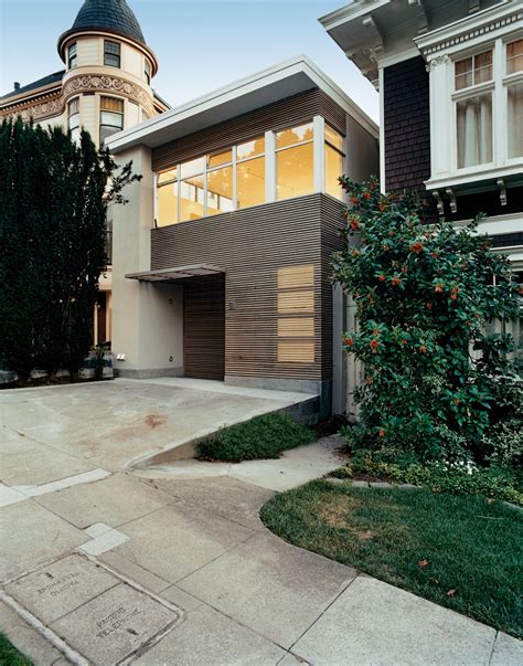 Photo 3 of 10 in 10 Modern San Francisco Homes from Standout in a Crowd - Dwell