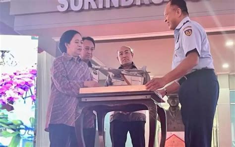 Suami Pertama Megawati Jadi Nama Gedung TNI AU, Ini Profil Surindro Supjarso | Kabar24 - Bisnis.com