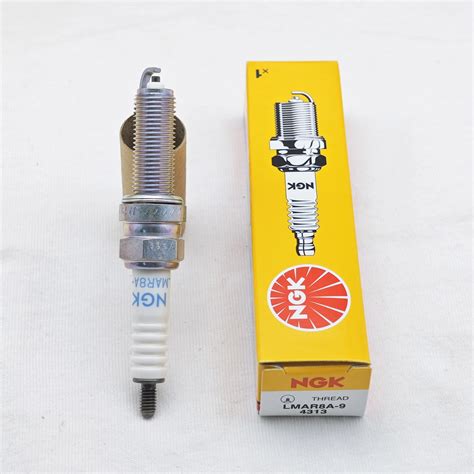 1pcs Original Motorcycle NGK Spark Plug LMAR8A 9 4313 For Dayang 150T