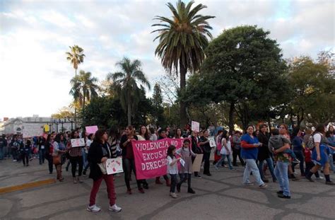 Ni Una Menoshist Rica Y Multitudinaria Marcha En Villaguay Contra La