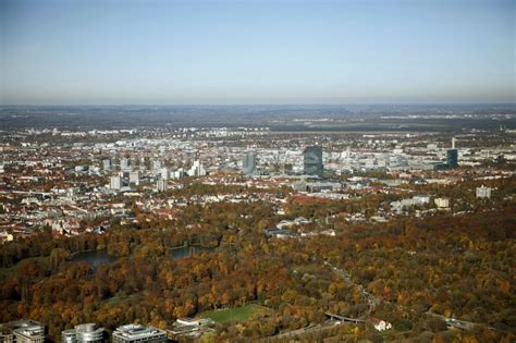 Luftbild M Nchen Herbstluftbild Parkanlage Englischer Garten Im