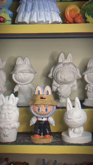 Tượng Tô Màu Thạch Cao LABUBU MẪU ĐẸP đáng yêu tượng hot mẫu mã đa dạng Tặng kèm cọ và màu vẽ