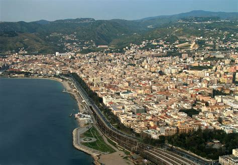 Reggio Calabria Si Costituito Il Comitato Di Quartiere Di Centro