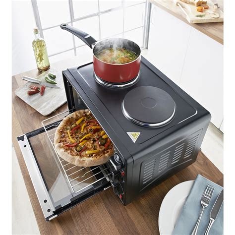 Quest Oven With Rotisserie Hot Plates 26L 35370 Wilko
