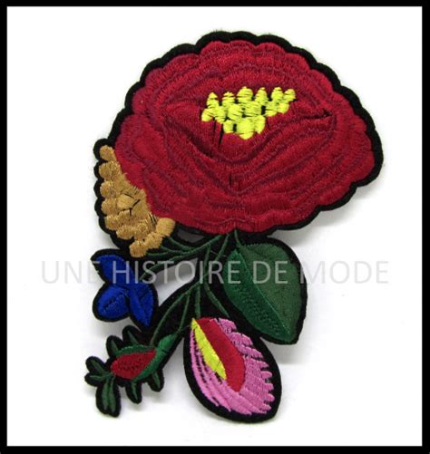 Patch thermocollant fleurs avec feuilles à coudre ou repasser 117 x 80