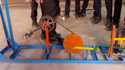 Pedal Operated Hacksaw Mechanical Engineering Project For Diploma And