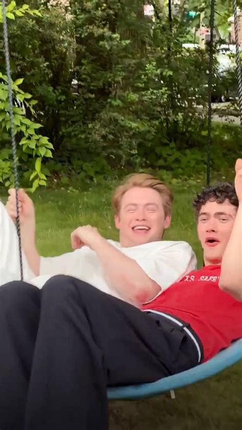 Joe Locke Kit Connor For Teen Vogue Alice Book Future Boyfriend Cute Gay Couples