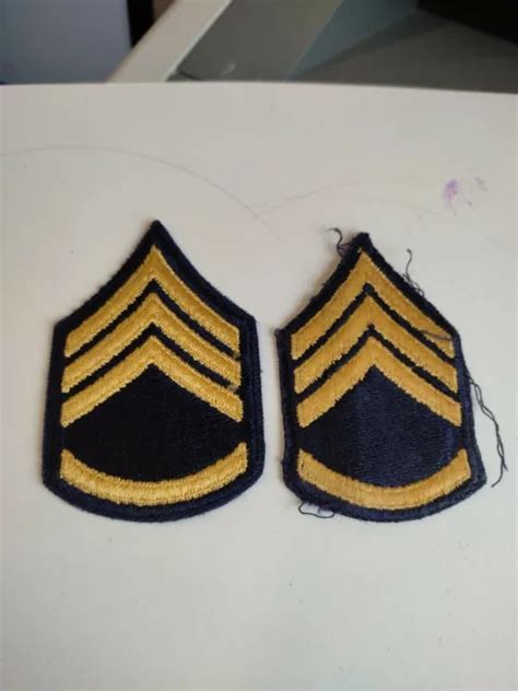 Lot De Grades Arm E Us Staff Sergeant Bleu Et Jaune Original Eur