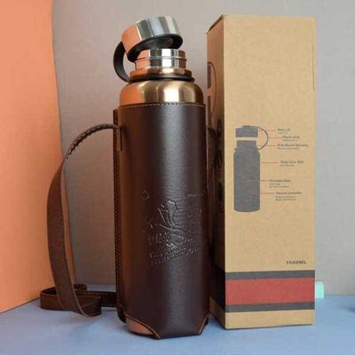Ml Sus Stainless Steel Water Bottle Insulated Thermos Hot Cold Vacuum Flask With Leather